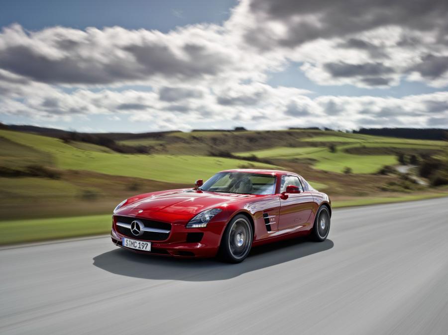  Mercedes-Benz SLS AMG 2010 года  (фото 51 из 526)